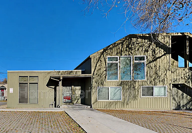2688 W Grover Ct — Photo 1