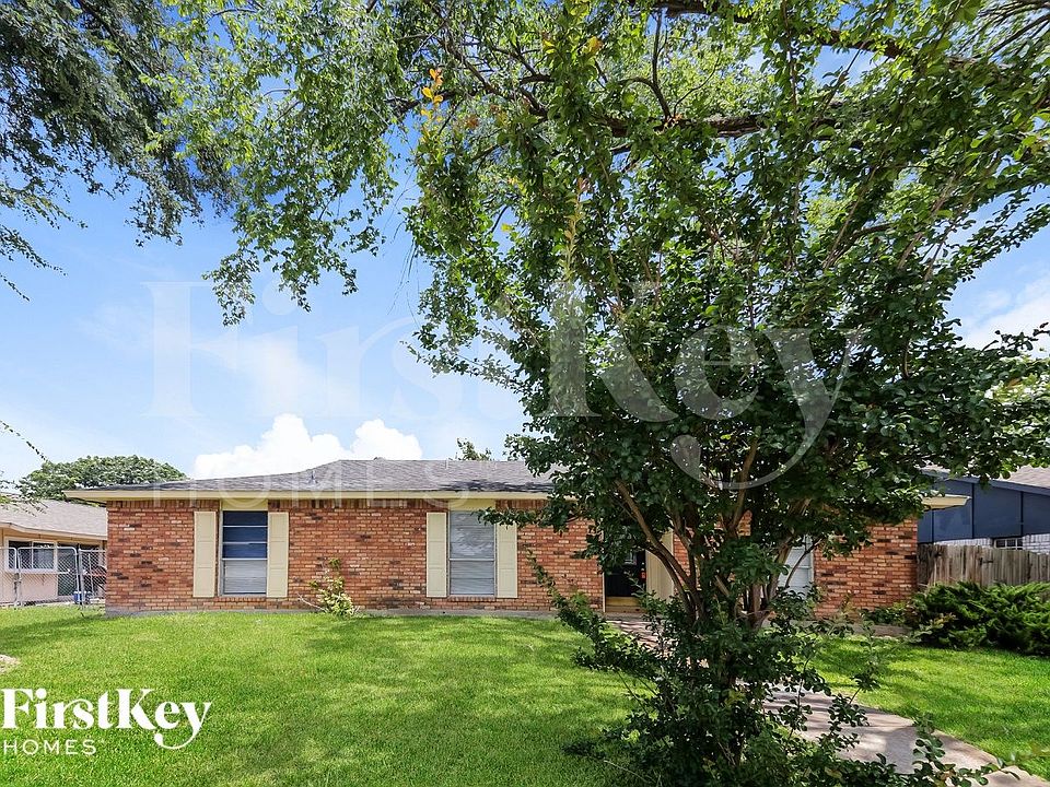 1st image of 3317 Kenwood Dr