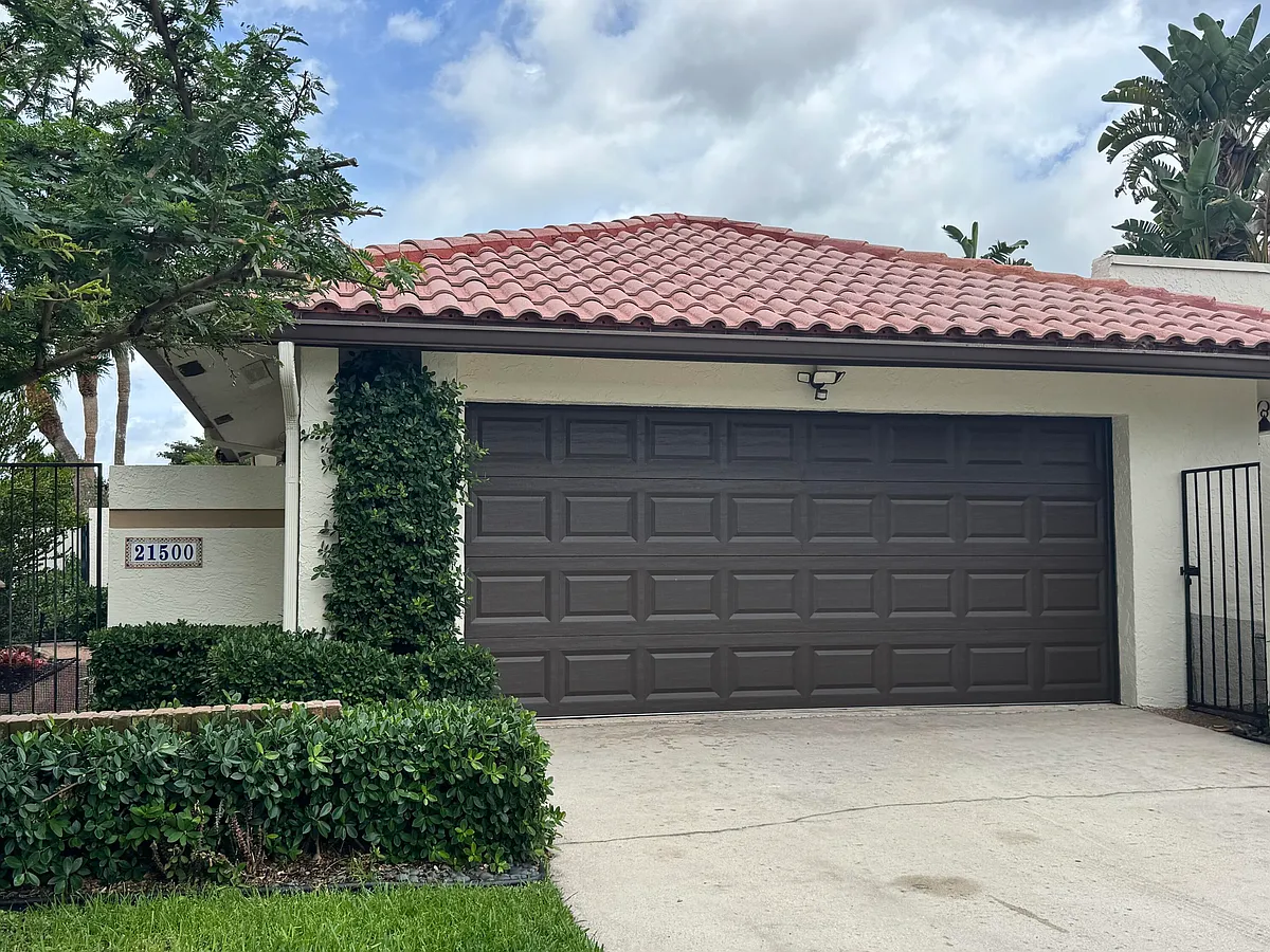 Building Photo - 21500 Campo Allegro Dr