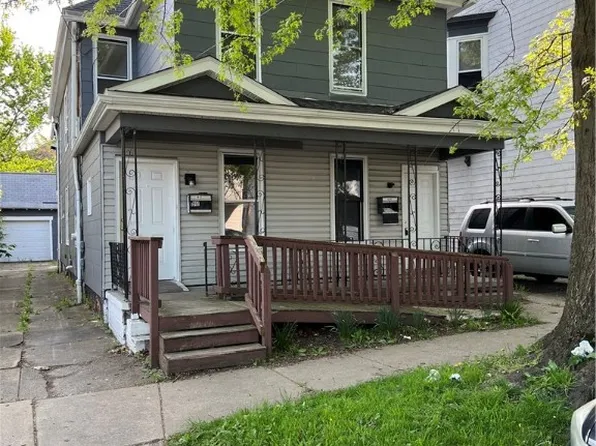 1917 Myrtle St, Erie, PA 16502