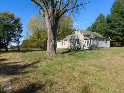 625 State Route 37, Kell, IL, 62853