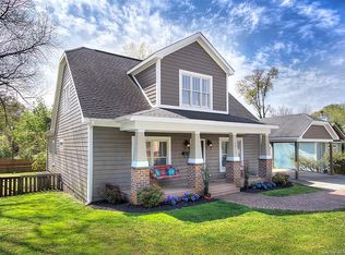 2910 Alexander St, Charlotte, NC 28205