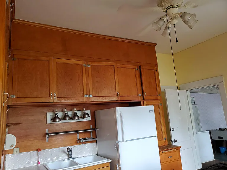 2411 Polk St NE #1 — Photo 16