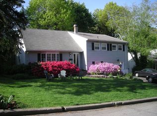 91 Joyce Rd, Hartsdale, NY 10530