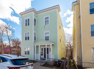 352 Norfolk St, Dorchester, MA 02124