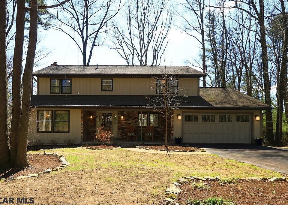 1st image of 2608 Acacia Dr