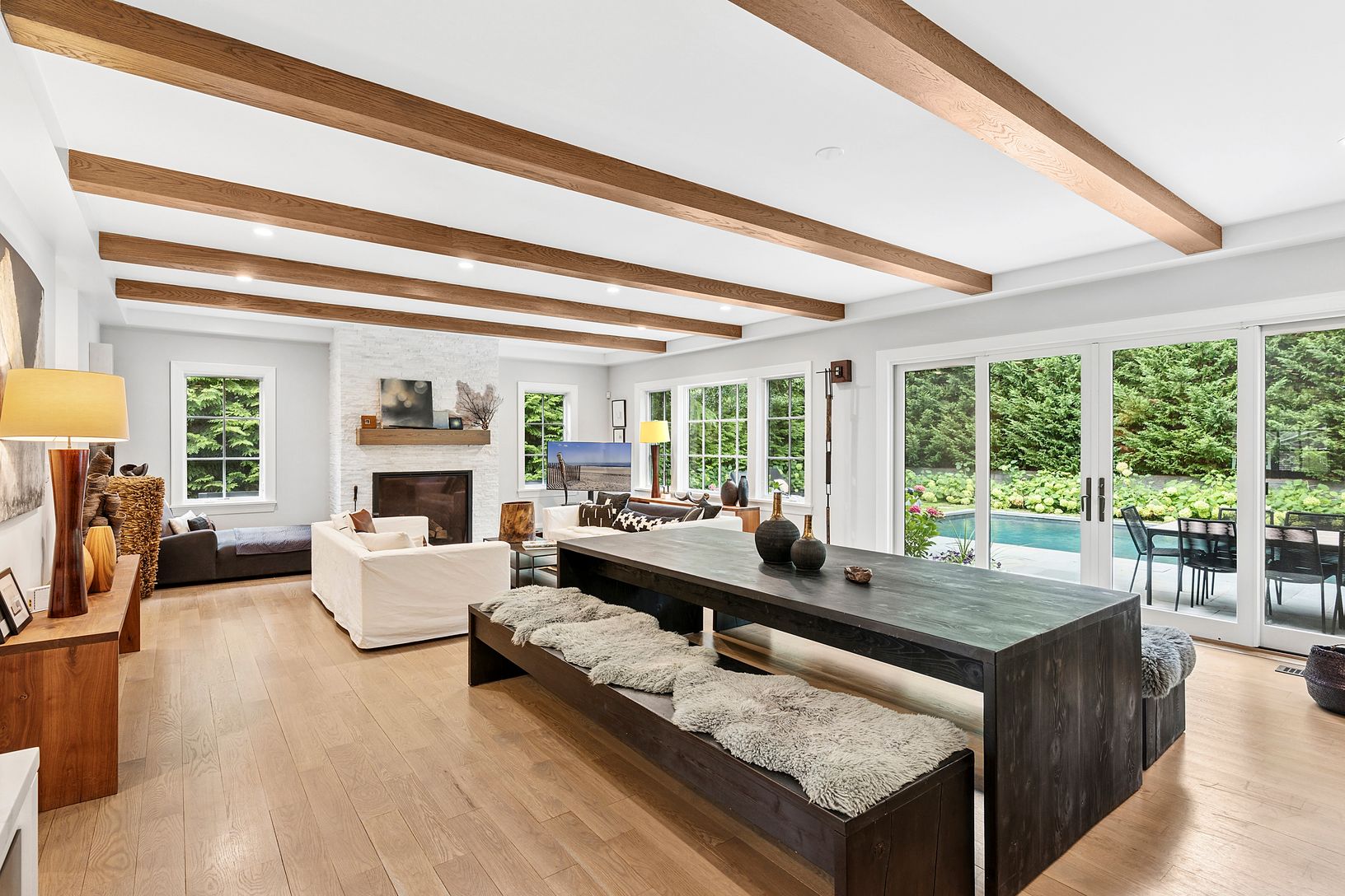  Entertainer's dream !