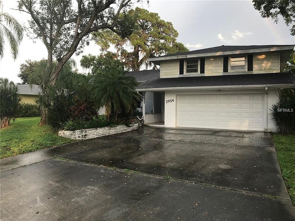 1st image of 3954 Breezemont Dr