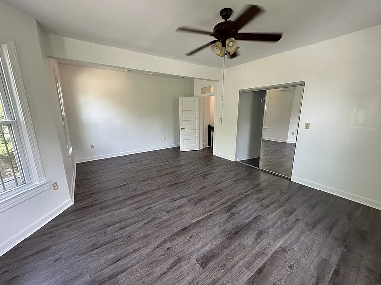 901 Alabama Ave SE — Photo 10