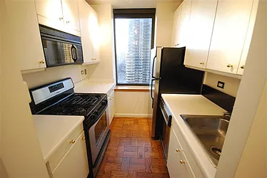 Rented by Luxury Habitat