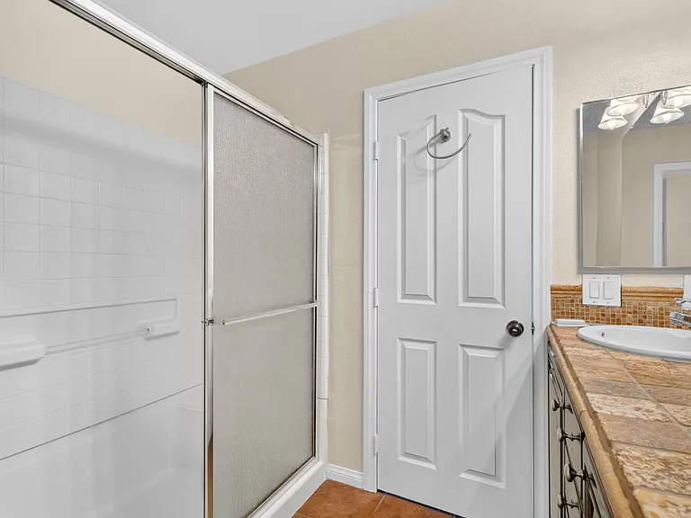 6255 W Arby Ave #117 — Photo 25