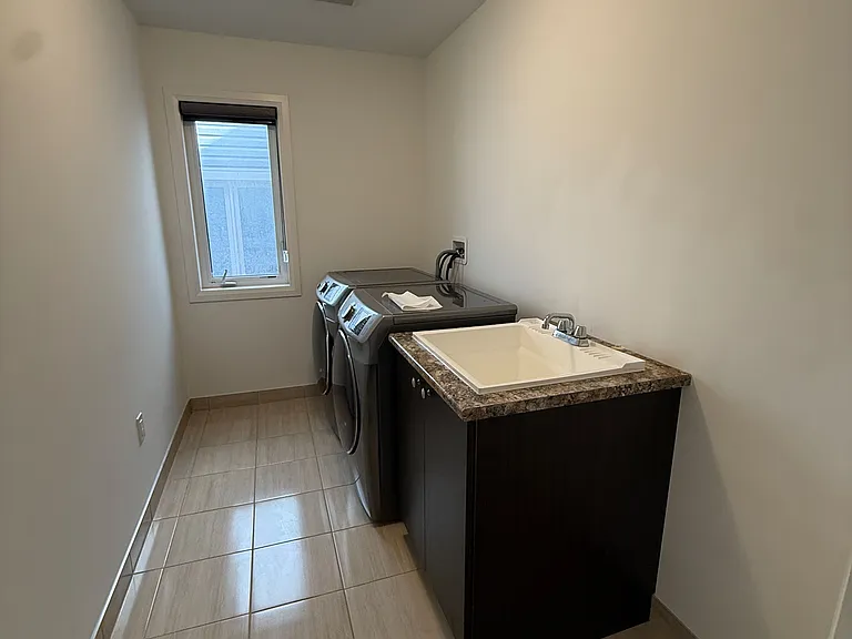 17 Casserley Cres — Photo 40