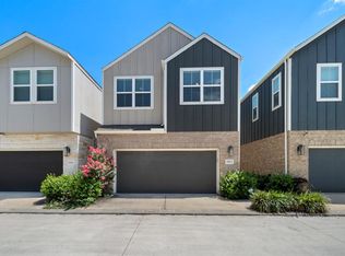 9913 Brickhouse Dr, Houston, TX 77080