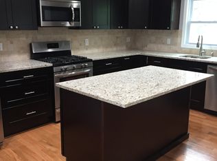 32 Beverly Rd, Wantagh, NY 11793