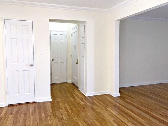 5th image of 350 Sterling St APT 6A