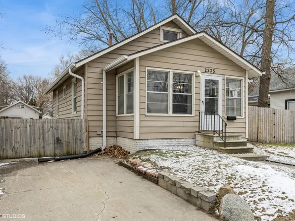 2235 Des Moines St, Des Moines, IA 50317