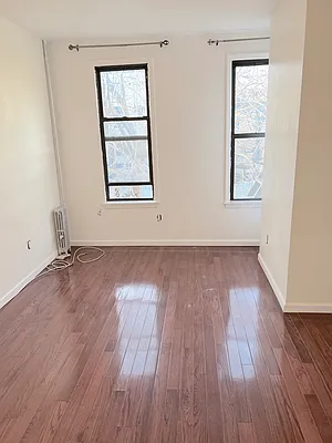 Rented by New Amsterdam Realty Group | media 1