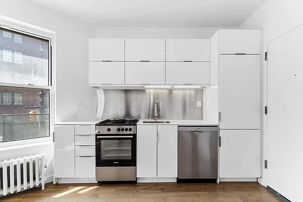 Rented by REAL New York | media 13