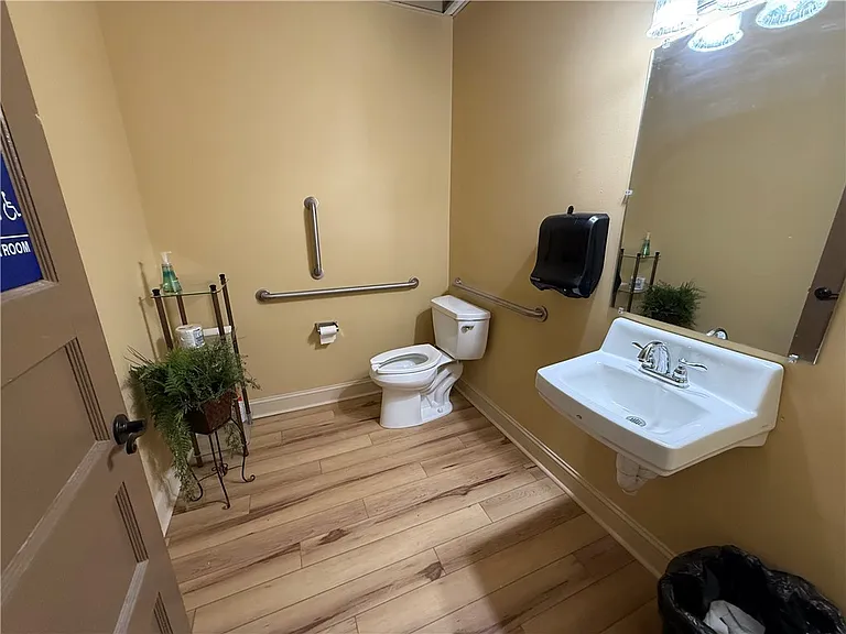 39 N 7th St #400/401 — Photo 7
