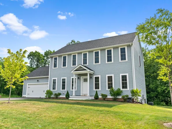 20 Dylan Drive, Suffield, CT 06078