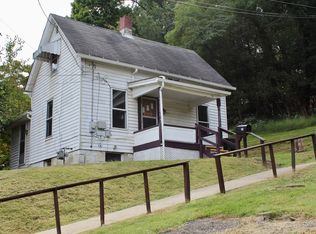 1101 Fleming St, Coraopolis, PA 15108