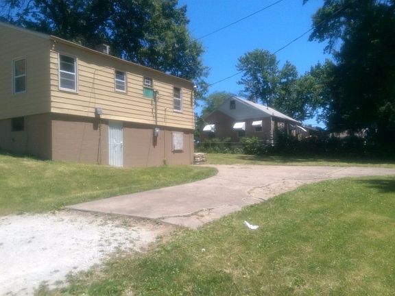 4th image of 5201 E 30th St