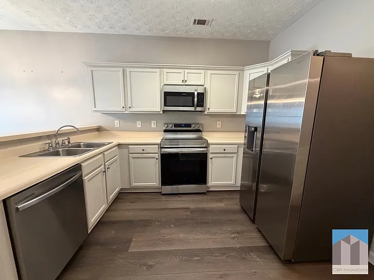 6671 Evans Trce — Photo 8