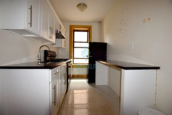 Rented by null | media 9