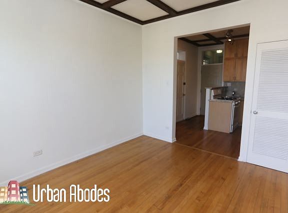 3rd image of 2141 W Webster Ave #2