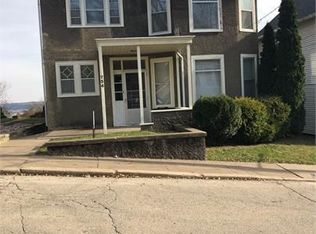 754 Caledonia Pl, Dubuque, IA 52001
