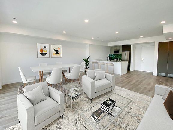 2nd image of 2142 Butler Ave #509