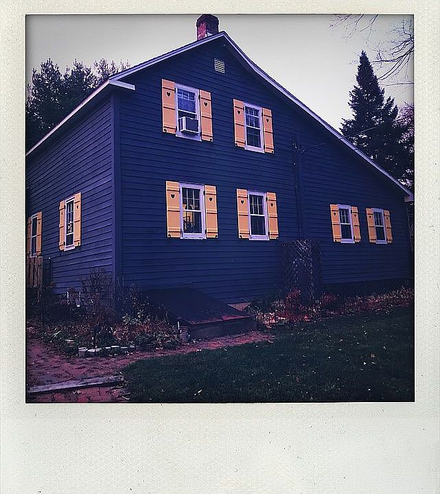 2nd image of 6 Courts Ln