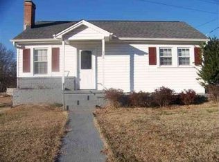 300 W 3rd Ave, Easley, SC 29640