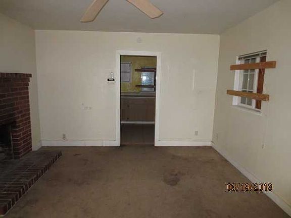 4th image of 1638 Eldridge Ave