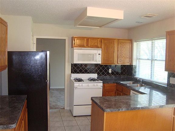 5th image of 2718 Glendale Dr