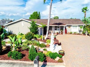 6527 Senegal Palm Way, Apollo Beach, FL 33572