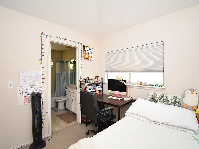 2122 E Rainbow Point Dr — Photo 12