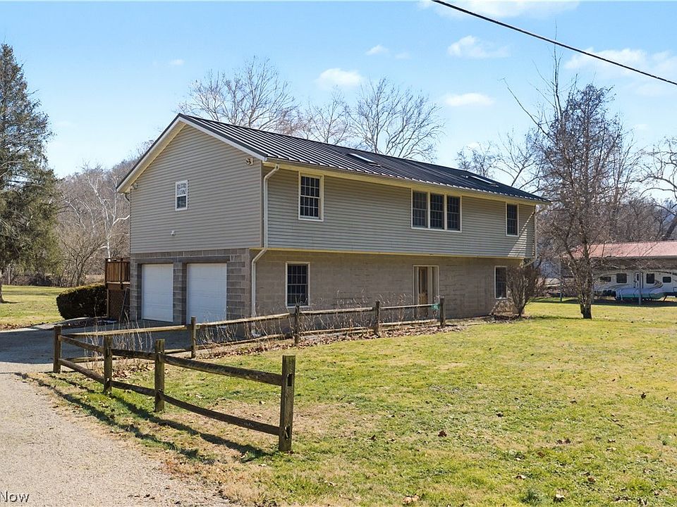 1st image of 416 Babcock Rd