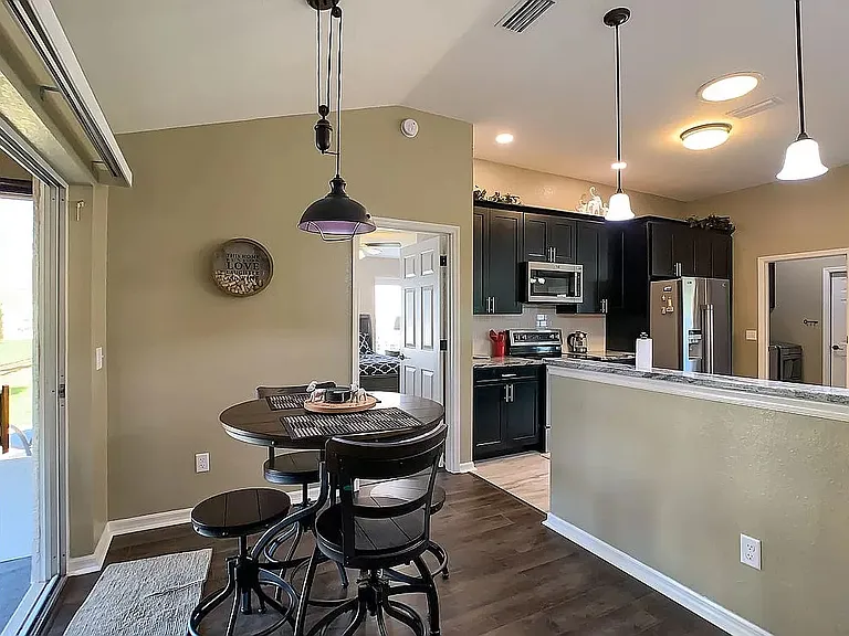 Breakfast area