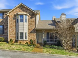 1818 Memorial Dr APT 18, Clarksville, TN 37043