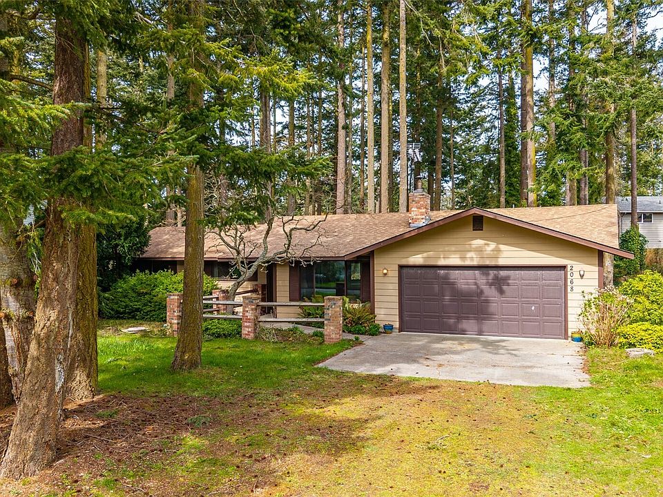 1st image of 2068 Pine Wood Way