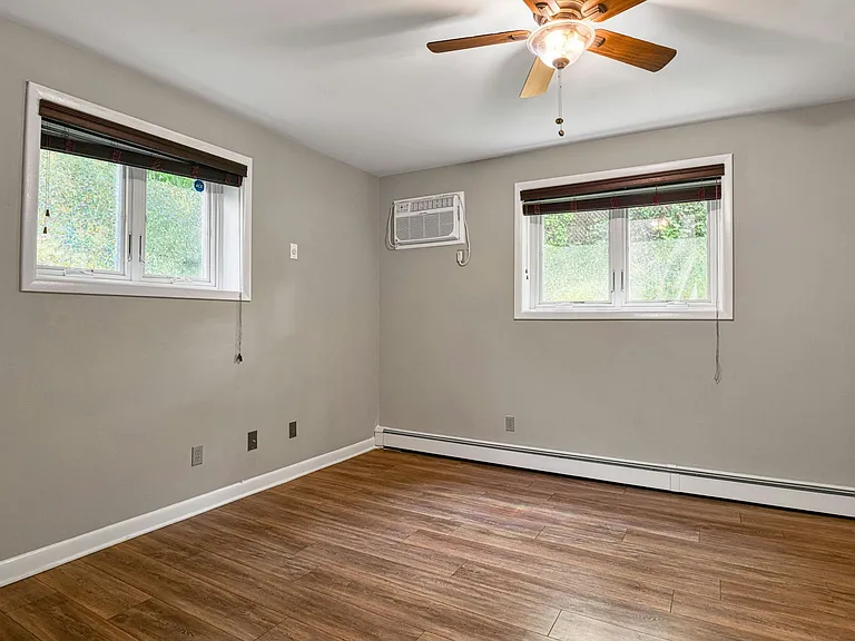 31 Home Pl #1 — Photo 6