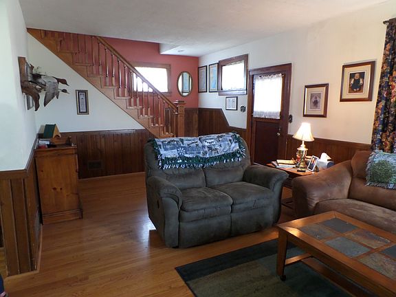 2nd image of 503 Grant St