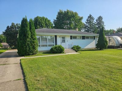 2407 Illinois AVENUE, NEW HOLSTEIN, WI, 53061