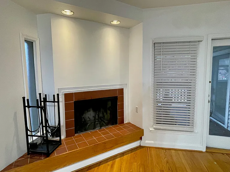 2000 Greenway Ave #3B — Photo 10
