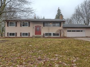 1100 E Hill Rd, Grand Blanc, MI 48439