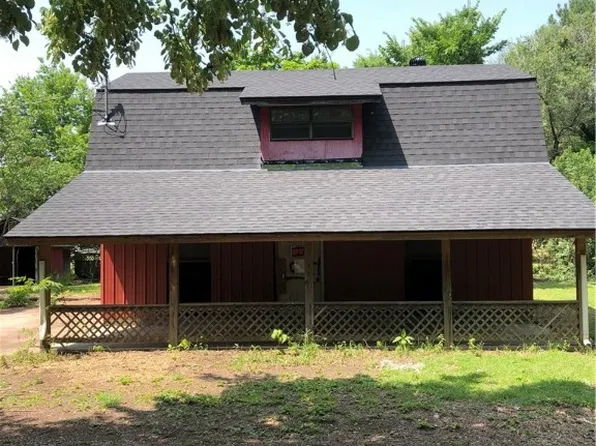 44 Old Depot Rd, Farmington, AR 72730