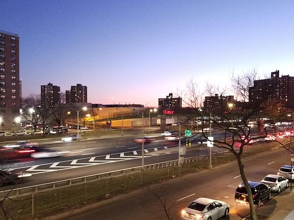 2nd image of 2015 Bruckner Blvd APT 1H