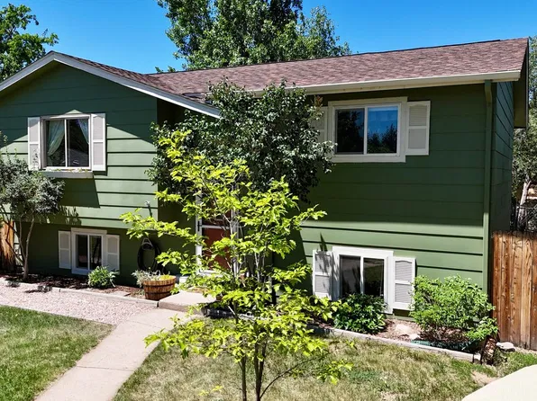 2833 Buckboard Ct, Fort Collins, CO 80521
