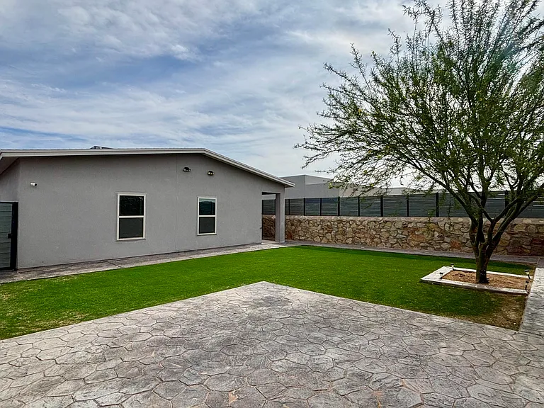 14928 John McNeely Ave — Photo 31
